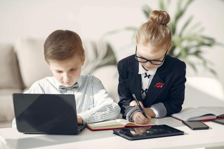 What are the best programming languages for kids?